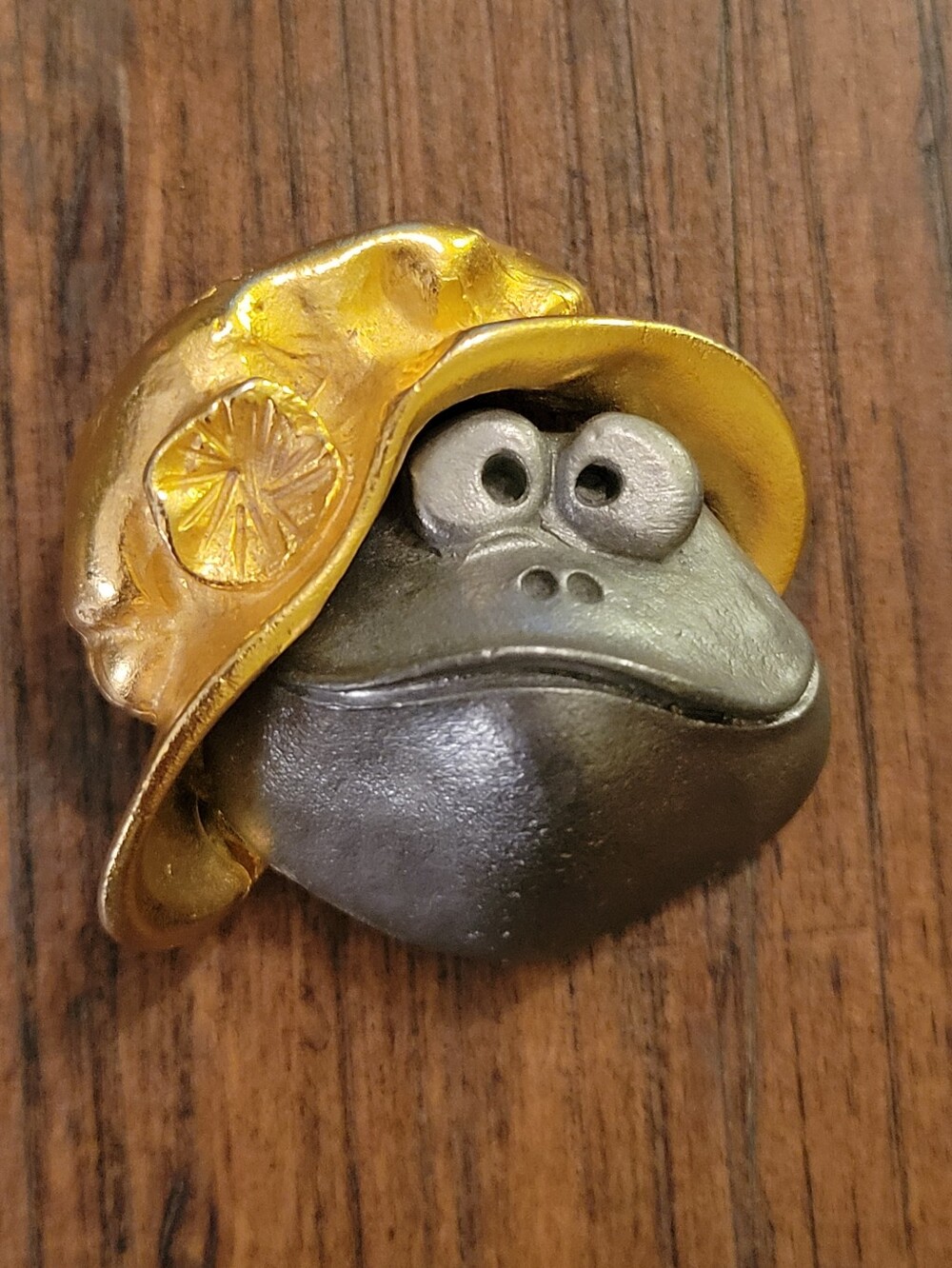Vintage Ultra Craft Two Toned Frog Brooch